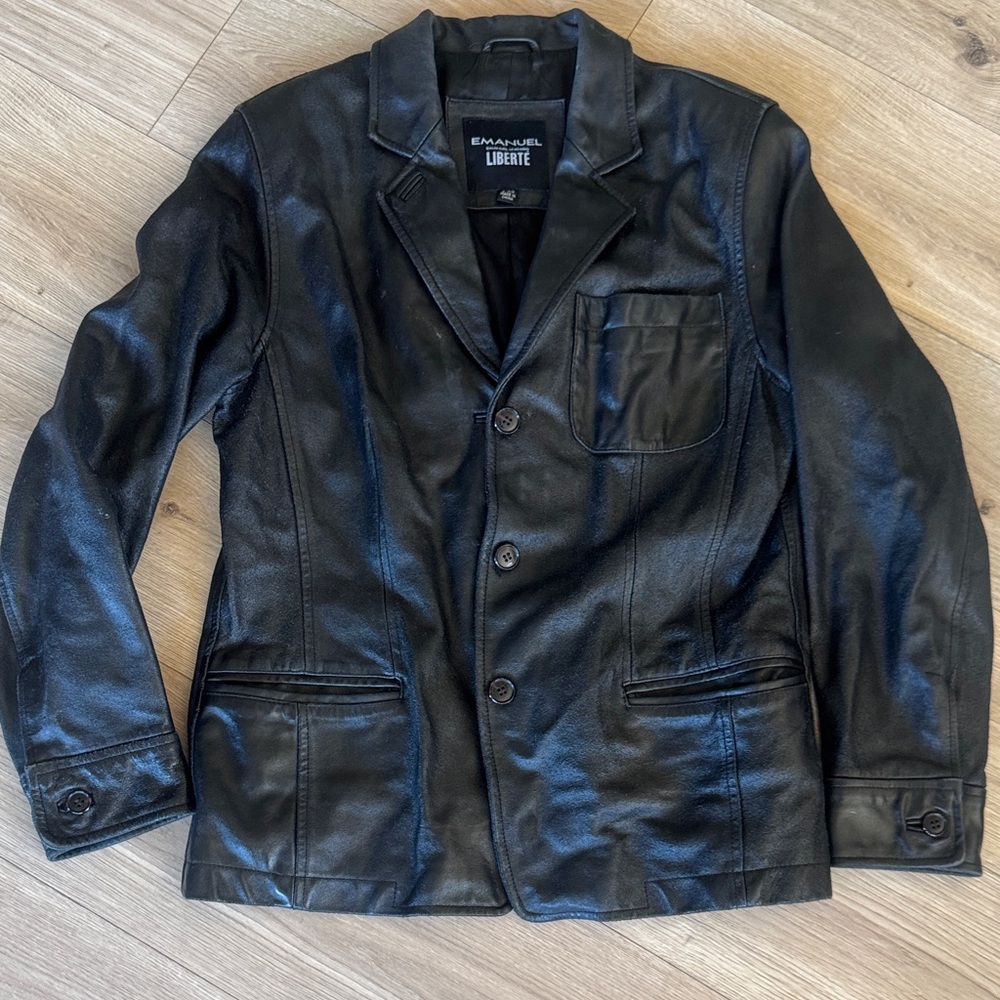Emanuel Ungaro Liberte Black Leather Blazer / Jacket size 6